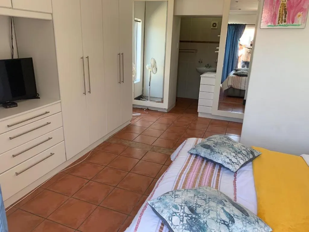 Oostenberg Vip Guest House Cape Town 0*,  South Africa