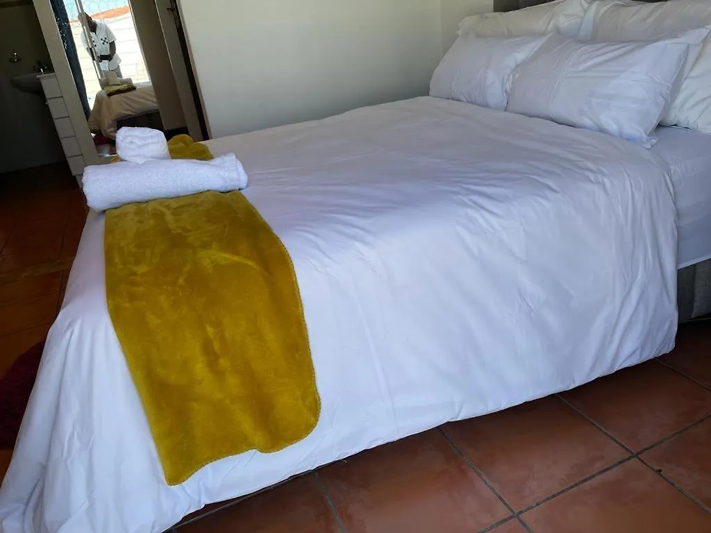 Oostenberg Vip Guest House Cape Town 0*,