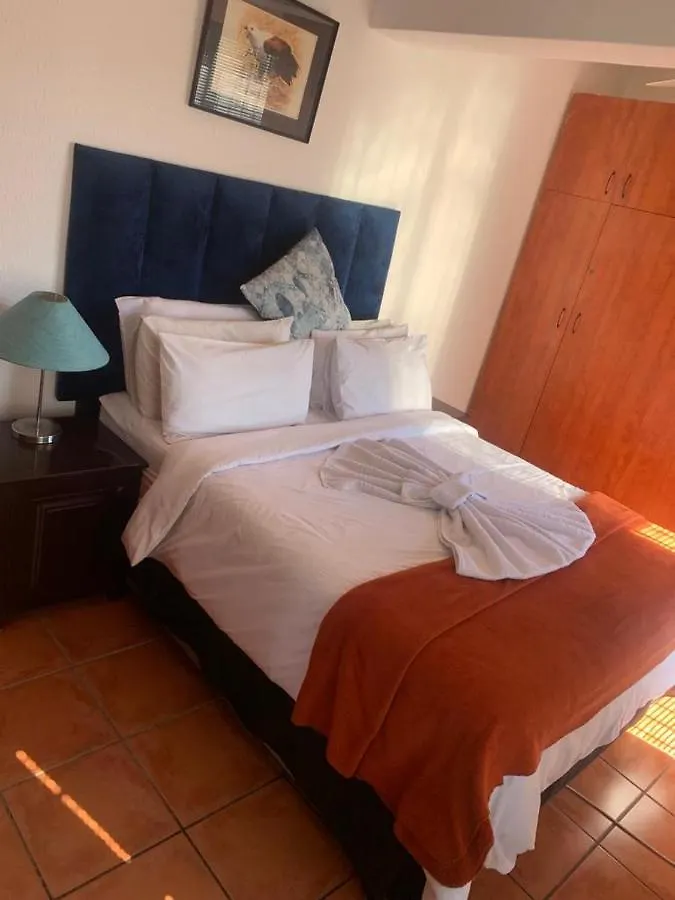 Oostenberg Vip Guest House Cape Town South Africa